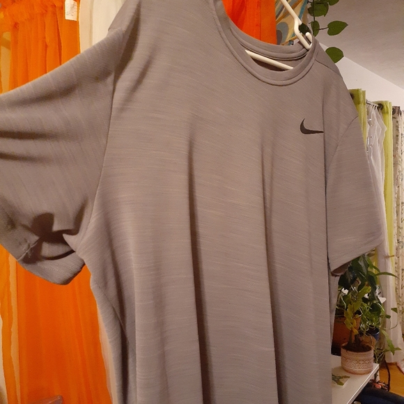 Top/Men's - Picture 3 of 10